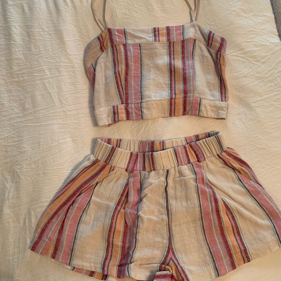 Forever 21 Two Piece Set - Picture 2 of 5